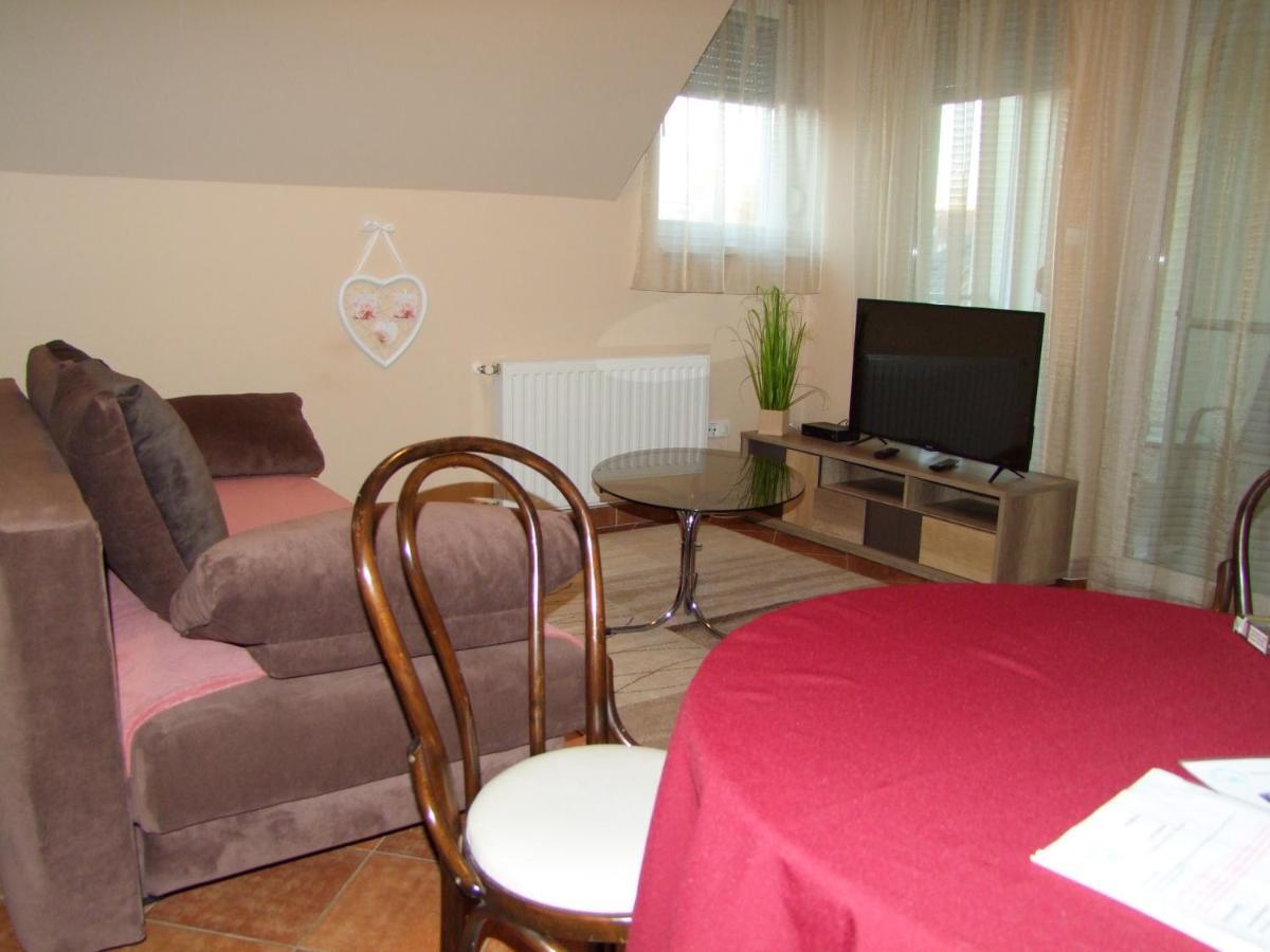 Gréta Apartman Hajdúszoboszló Exterior foto